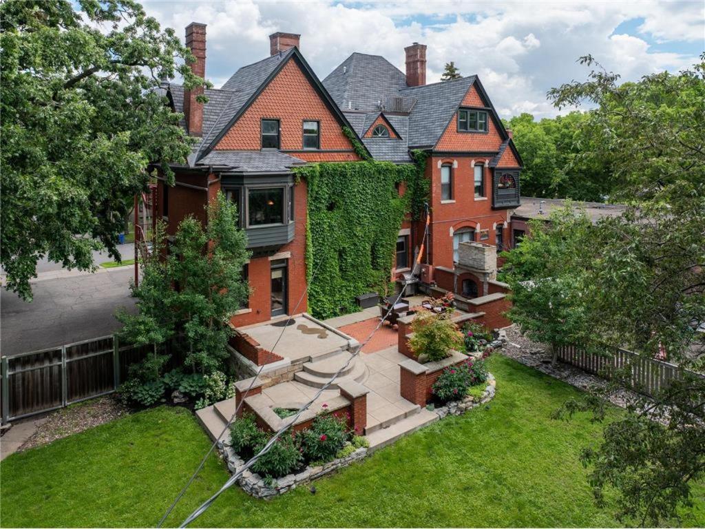 The New Victorian Mansion Bed & Breakfast 圣保罗 外观 照片